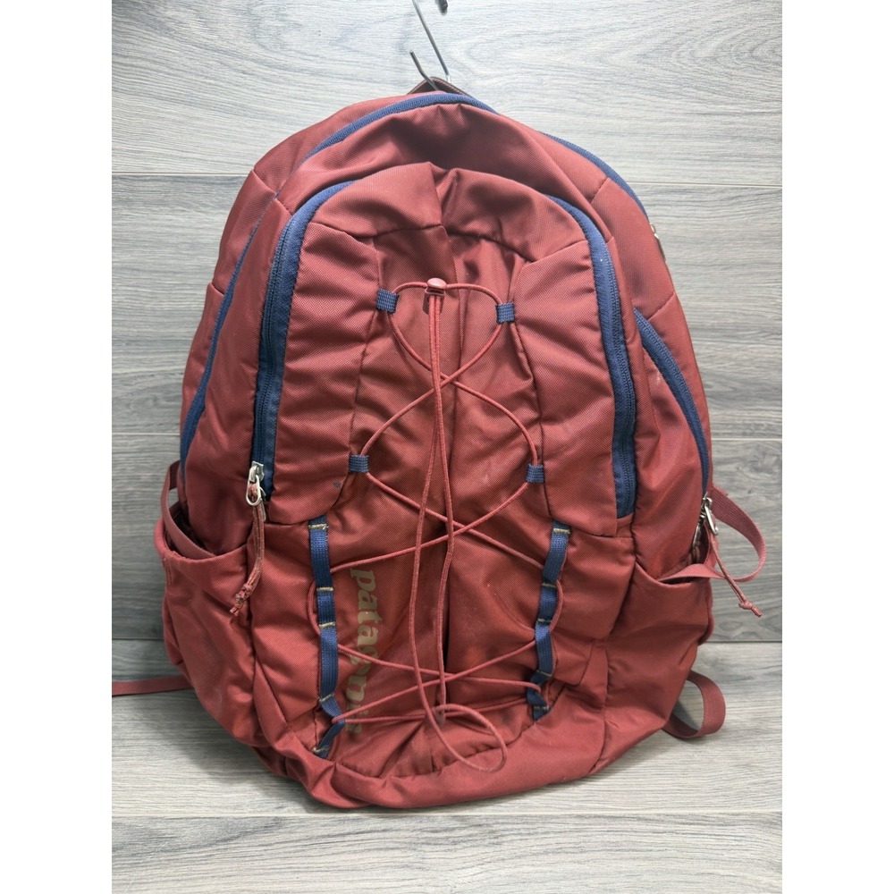 Patagonia Chacabuco Backpack 30L Red/Burgundy Hiking Camping Travel Outdoors